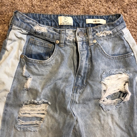 High Rise Ripped Jeans!! - Picture 3 of 5